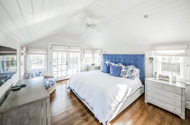 Building Photo - 28 Morey Ln