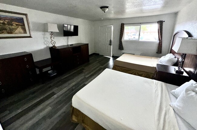 Building Photo - 2530 Bloomfield Hwy