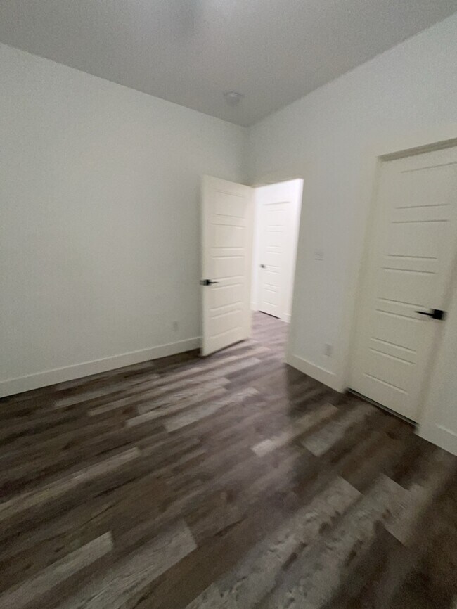 Building Photo - Custom Built 3/2/2 Delga Park! Trinity Trails Minutes from downtown Fort Worth!