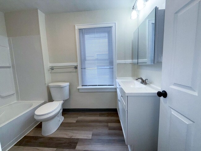 Building Photo - Gorgeous 4BR Renovation with Stylish Updates and Plenty of Space!