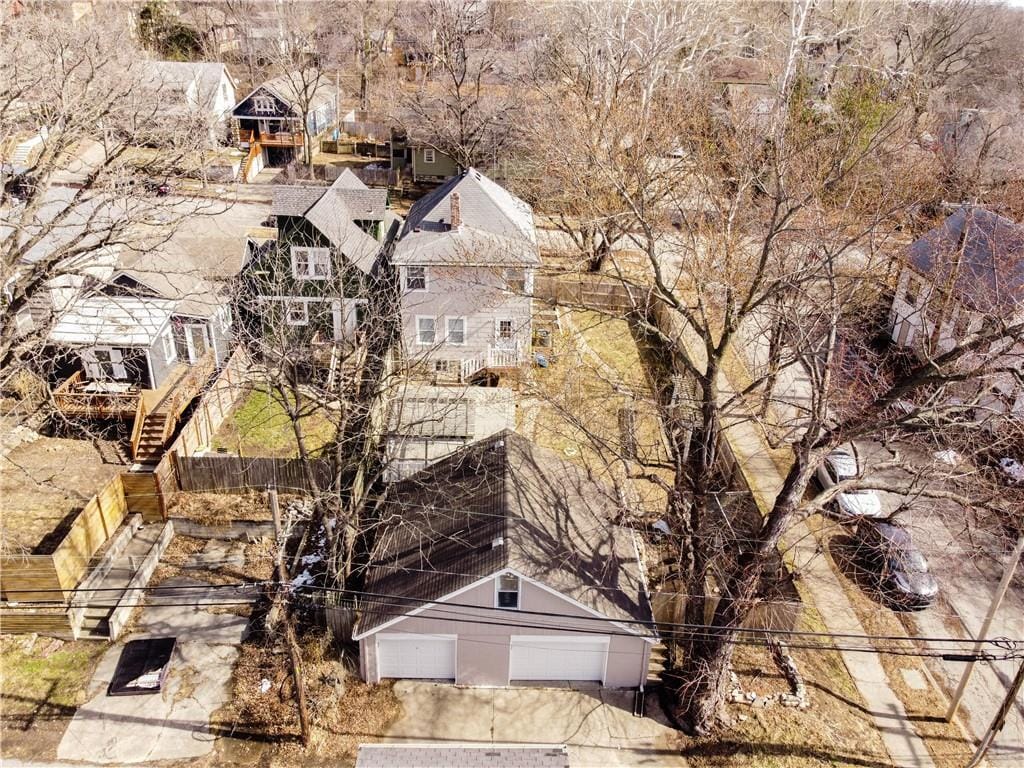 exterior (garage and off-street parking) - 4244 Holmes St