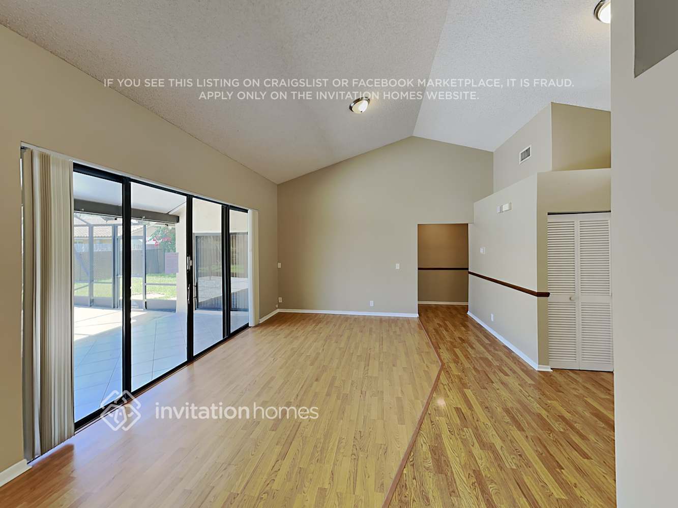 Building Photo - 5112 NW 49th Ave