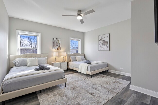 Building Photo - 1111 Bonnie Brae Pl