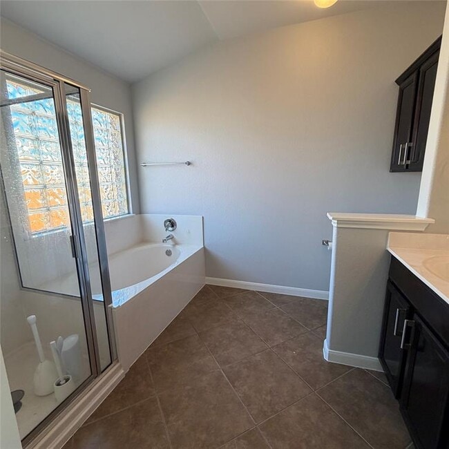 Building Photo - 1115 Sunny Meadows Loop