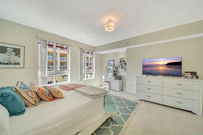 Building Photo - 7355 SW 89th St