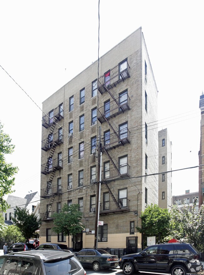Building Photo - 1030 Woodycrest Ave