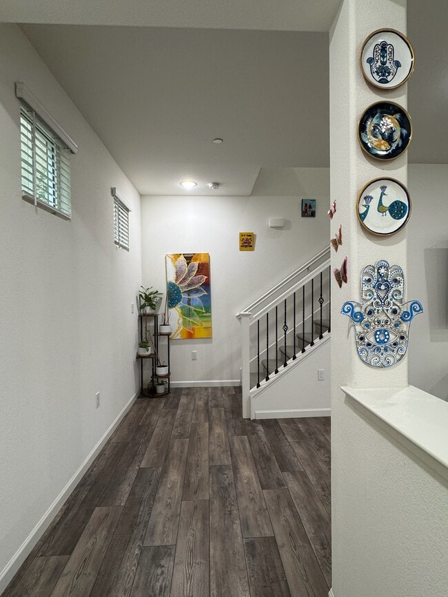 Building Photo - 2136 Brave Hawk Loop