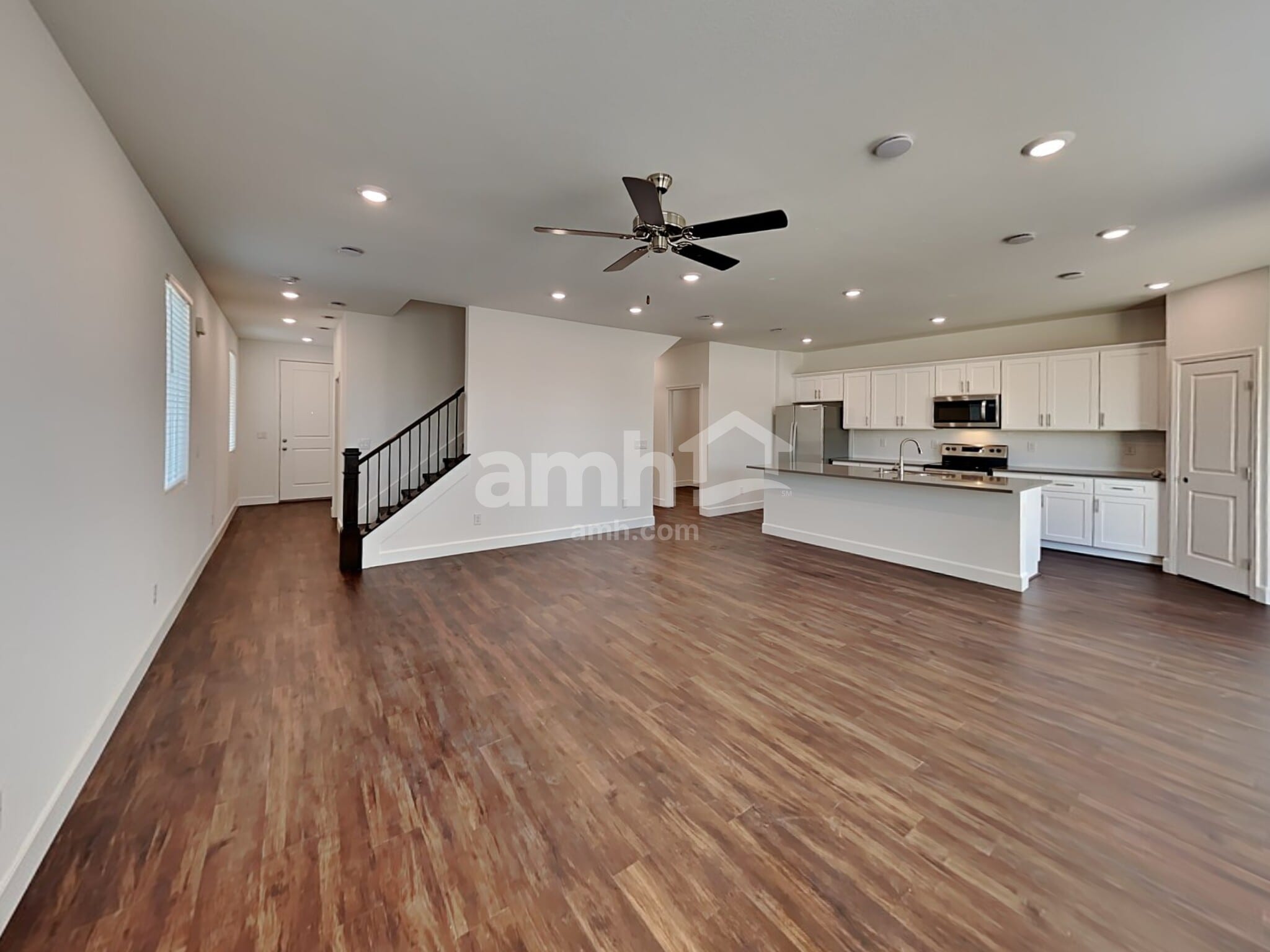 Building Photo - 8879 Tiger Tooth Ave