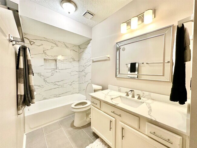 Building Photo - Sheffield Drive, Missouri City, TX 77459 - 4 BR 2.5 BA single-family home