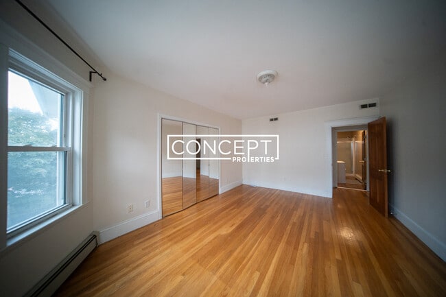 Building Photo - 208 Rawson Rd