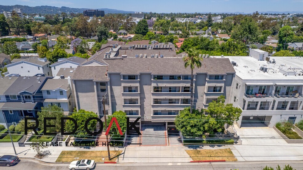 Primary Photo - Toluca Lofts