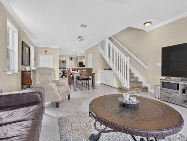 Building Photo - 2475 Cordoba Bend
