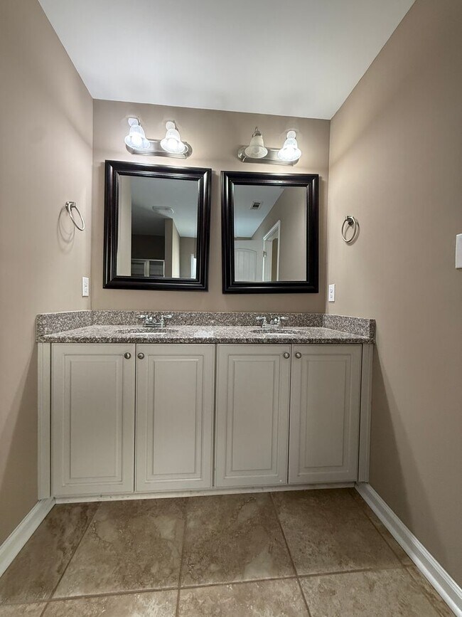 Building Photo - 4BED/2.5 BATH Home in Evans, GA