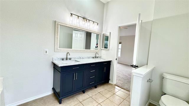 Building Photo - 705 Piedmont Dr