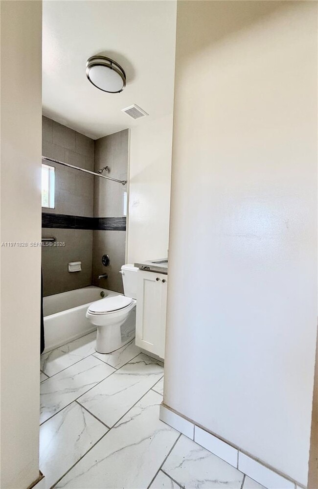 Building Photo - 1830 NW 1st St