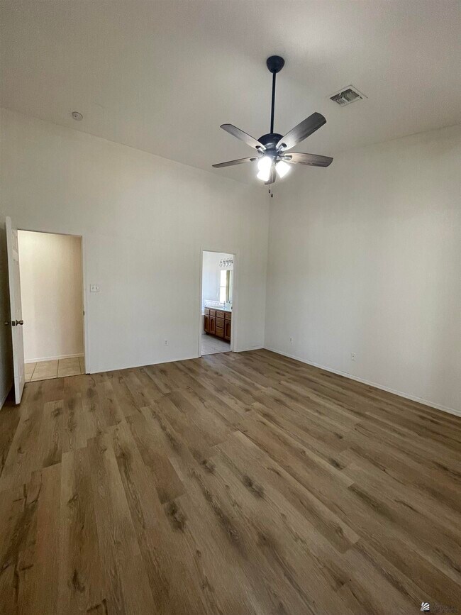 Building Photo - 11511 S Prescott Ave