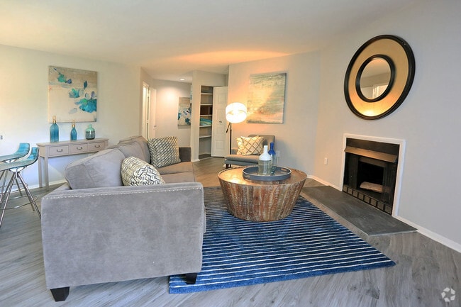 Interior Photo - Compass at City Center