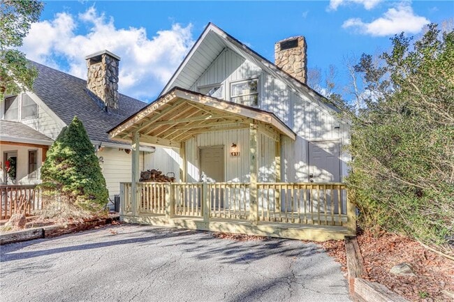 Building Photo - 3 Berkshire Ln