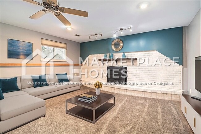 Building Photo - 340 Union Lake Rd