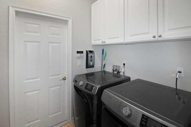 Building Photo - 162 Treviso Ct