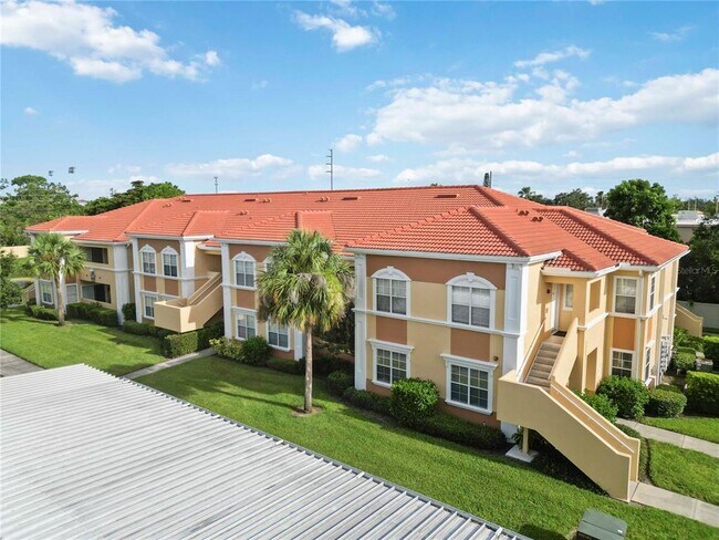 Building Photo - 1125 Villagio Cir