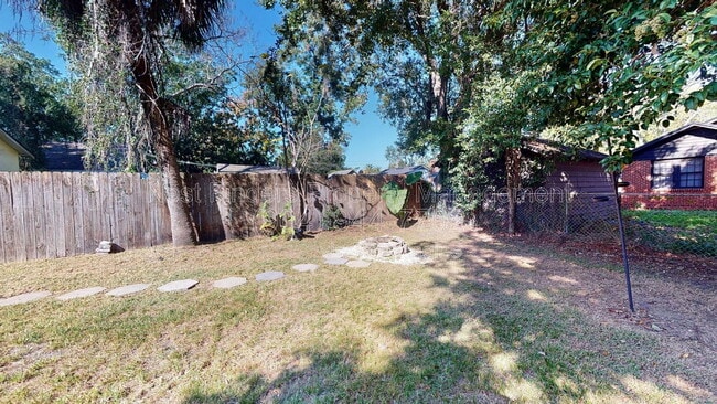 Building Photo - 4547 Post St