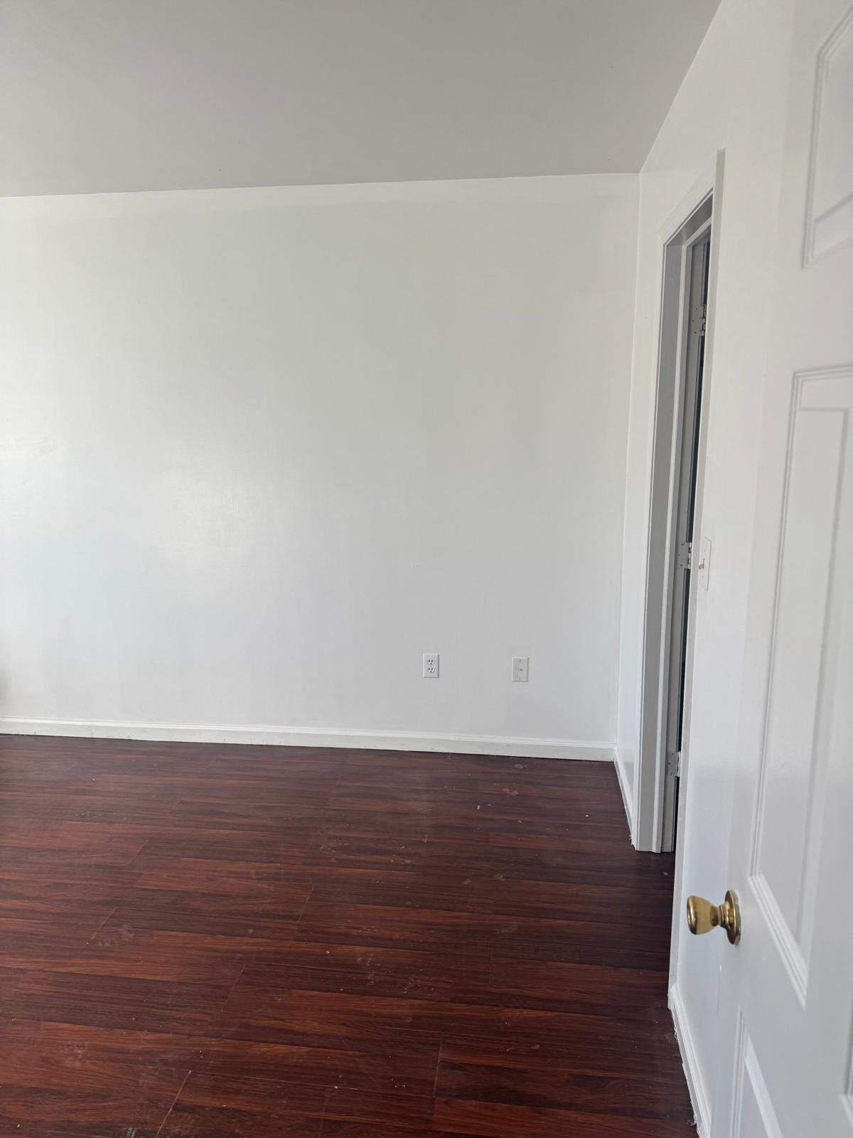Building Photo - 1156 Hanover Ave