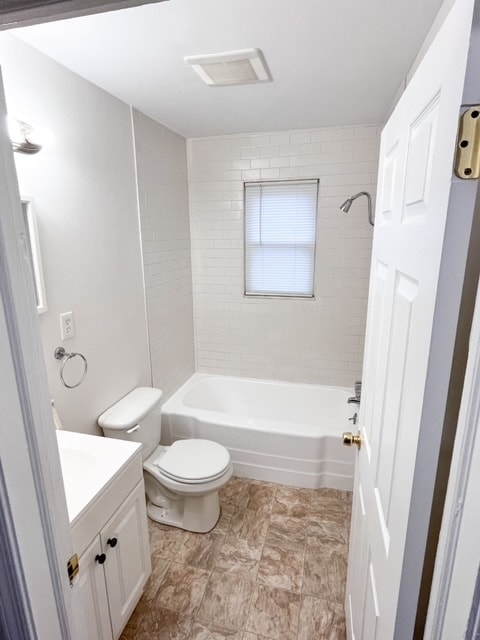 Building Photo - 818 Wiggington Rd