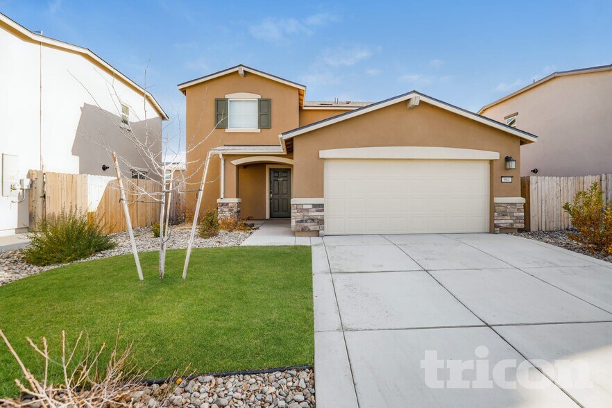 Primary Photo - 904 Convair Ct