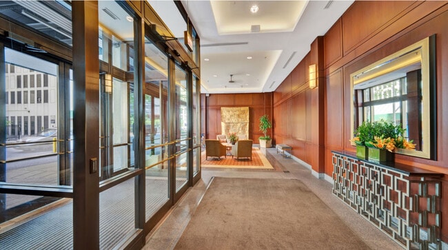 Building Photo - 401 E Ontario St