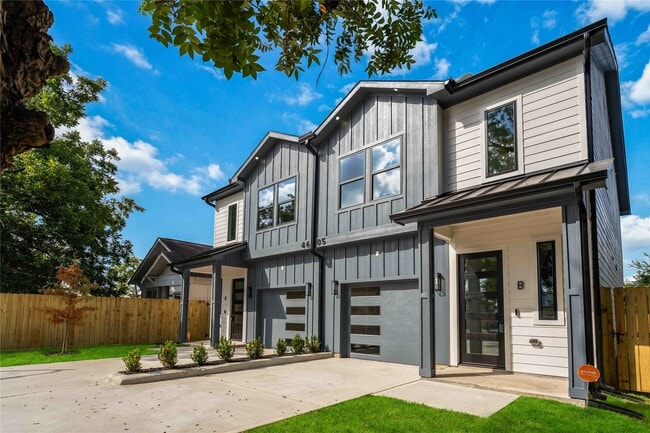 Building Photo - 4605 Siegel St