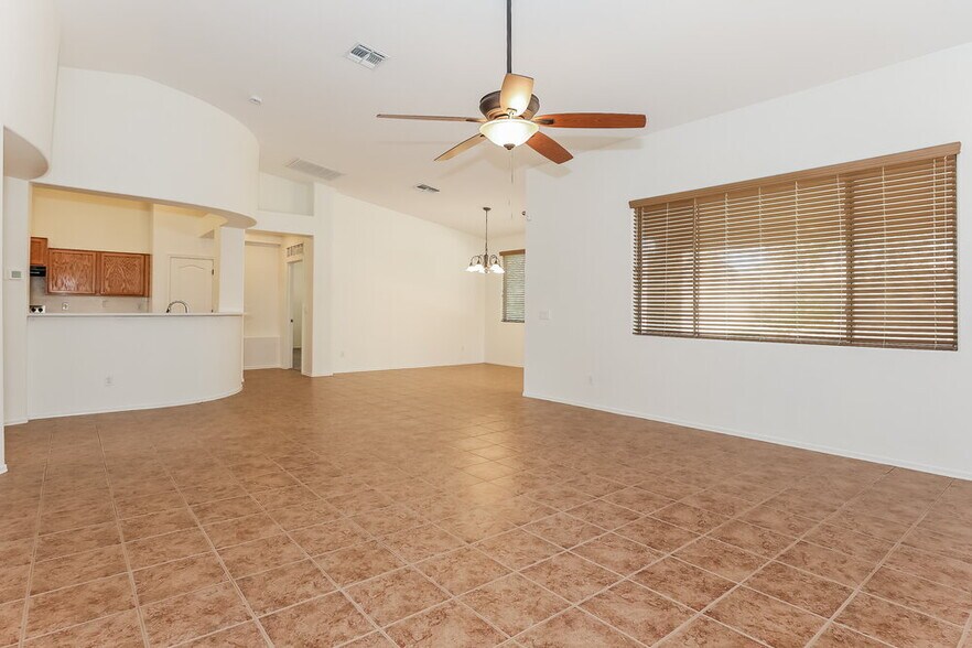 Building Photo - 7406 W Superior Ave