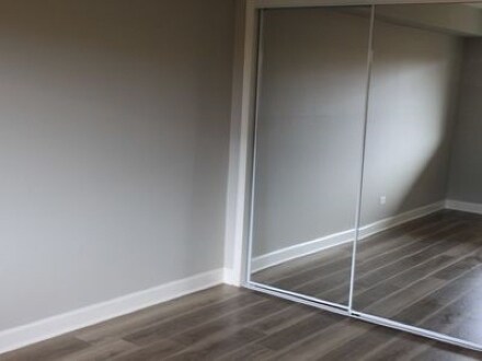 Building Photo - 9616 W Higgins Rd