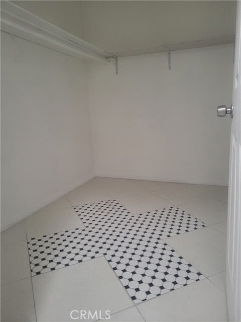 Building Photo - 8129 Comolette St