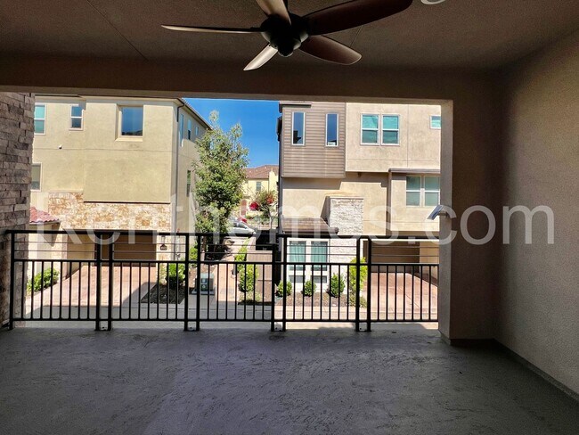 Building Photo - 15113 Lincoln Lp