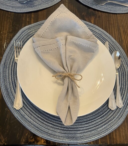 Building Photo - 1205 Blue Jay Ln