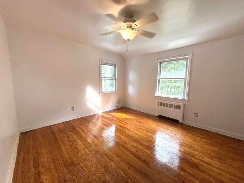 Bedroom (2nd Fl) - 93 W Grand Ave