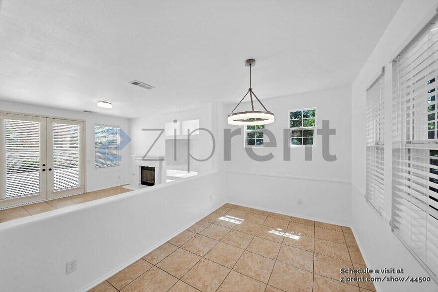 Building Photo - 25333 Los Arqueros Dr