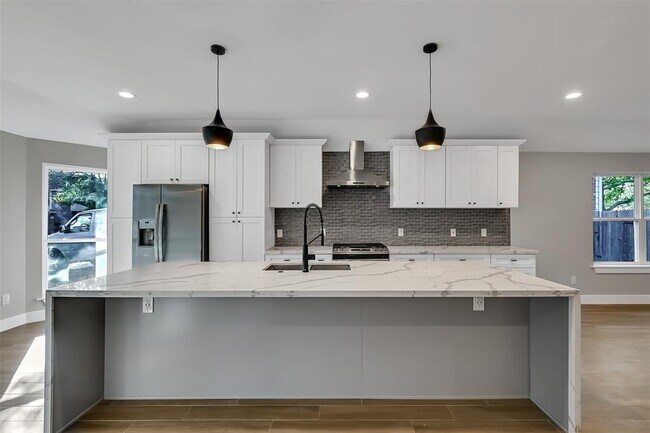 Building Photo - 1339 Coppercrest Dr