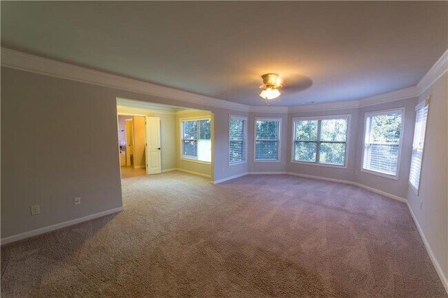 Building Photo - 7445 Oldbury Pl