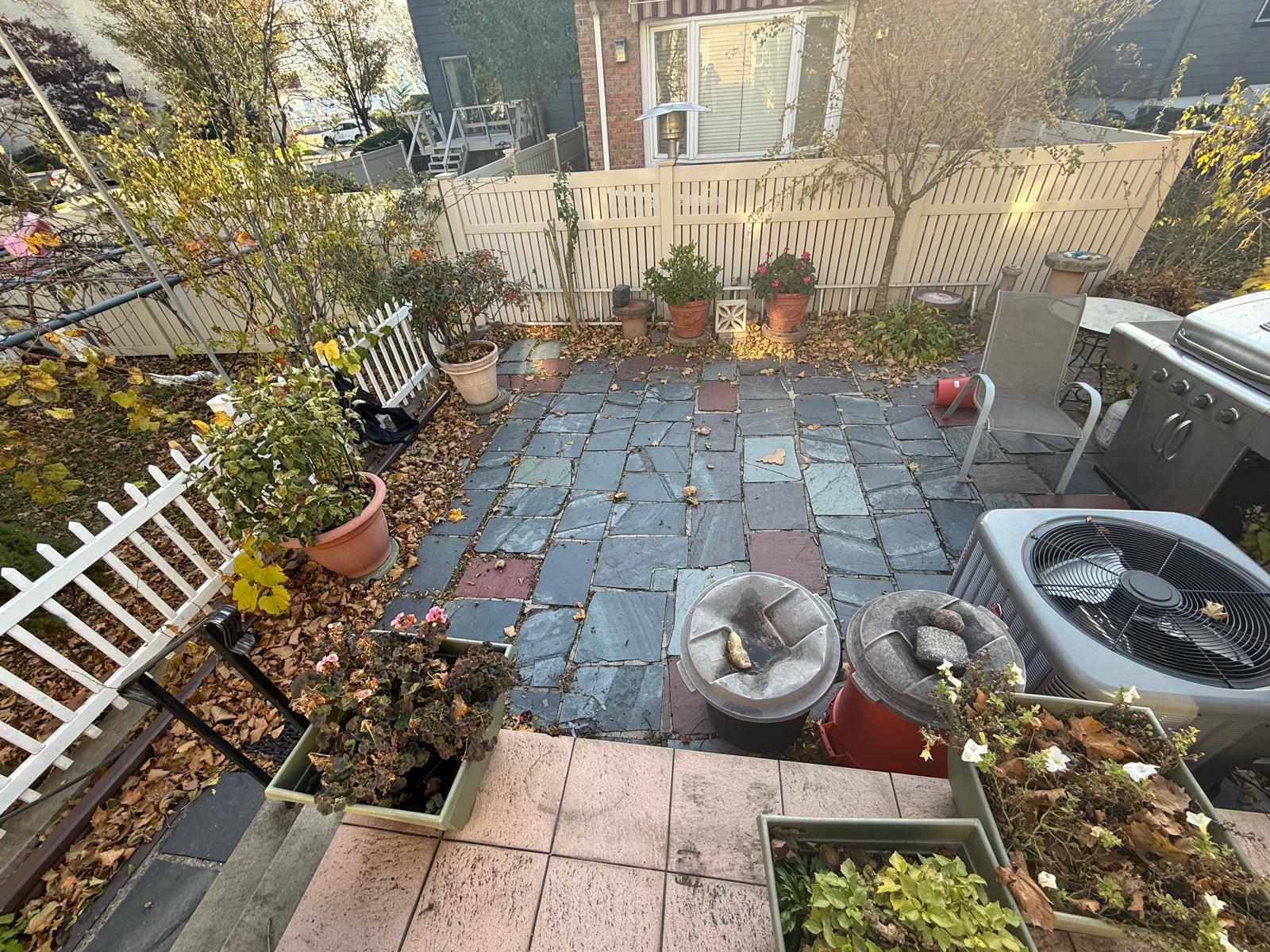 Building Photo - 111 19th St