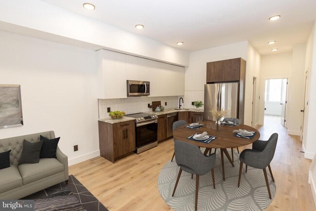 Building Photo - 2207 N 4th St