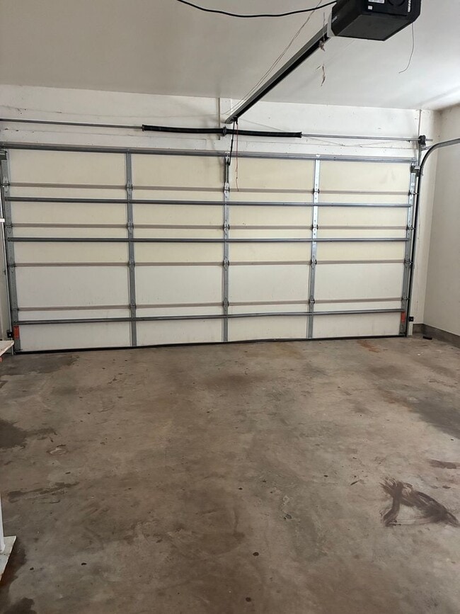 Building Photo - Chef's Kitchen! Large Home on Corner Lot with Spacious Fenced Yard