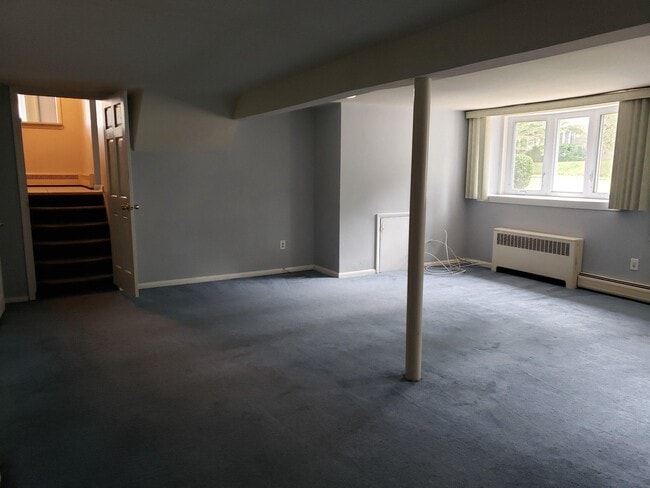 Building Photo - 357 Leona Ave