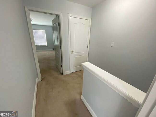 Building Photo - 417 Whitehall Rd