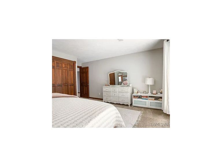 Basement Bedroom 1 - 17756 Brucker St