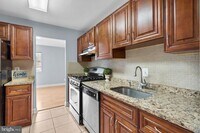 Building Photo - 19413 Brassie Pl