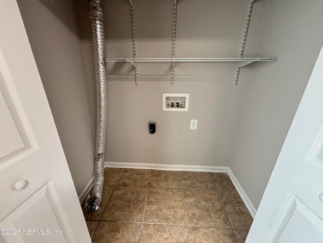 Building Photo - 196 Leese Dr