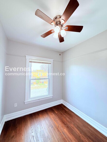 Building Photo - 504 Westminster St