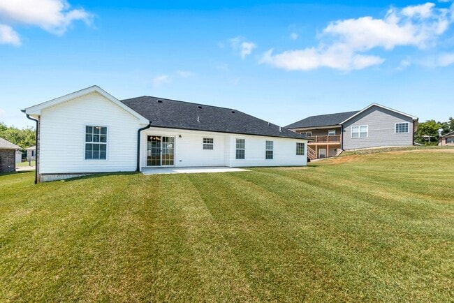 Building Photo - Newer House In Cape Girardeau